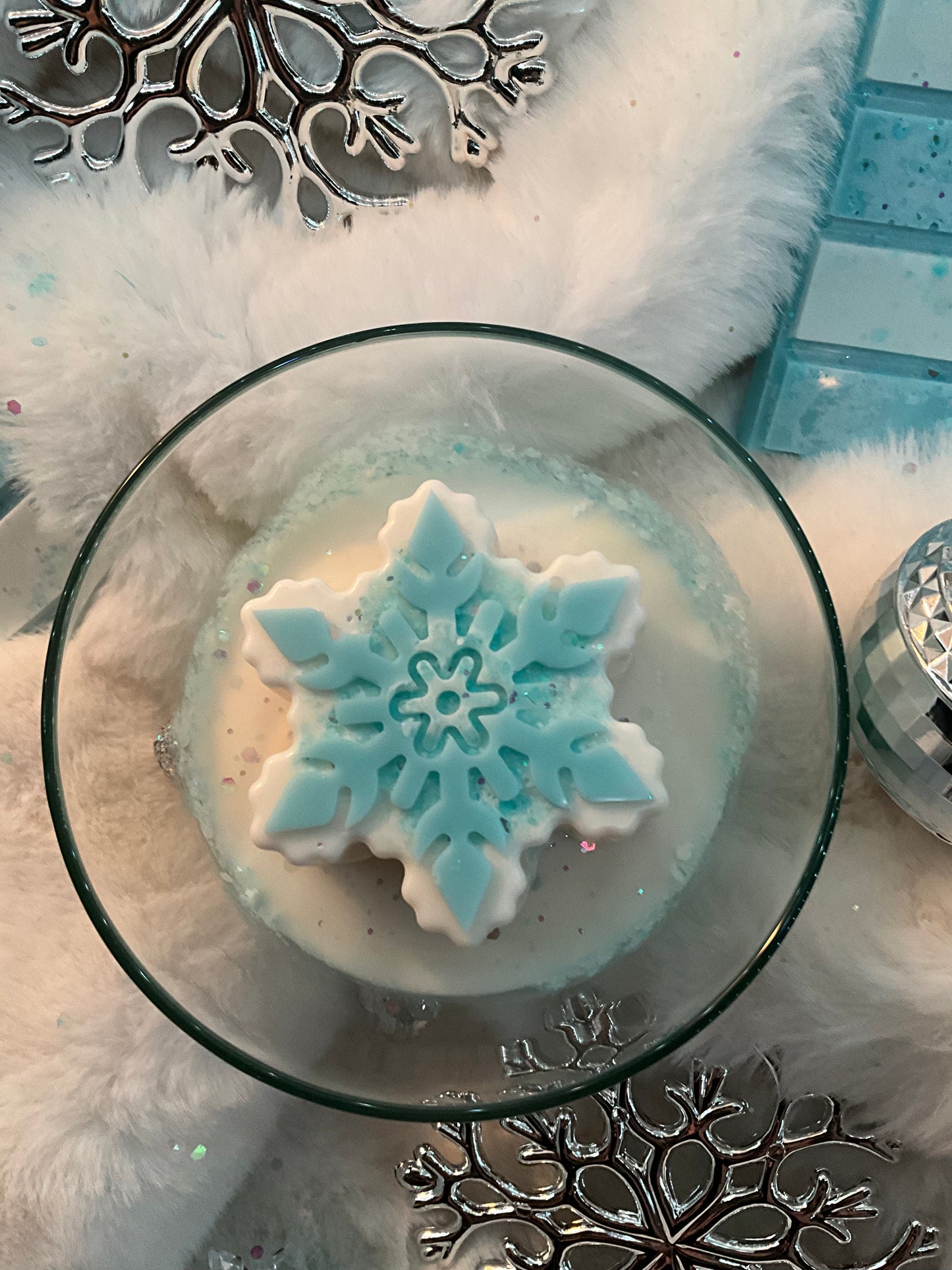 Wick-less soy candle (Frozen) 16oz